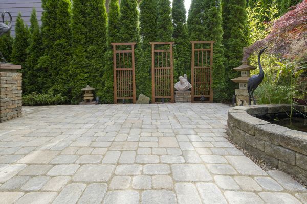 Cost of Backyard Hardscape Service in Tomball