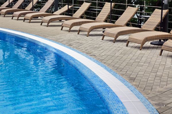 Cost of Poolside Hardscaping in Tomball